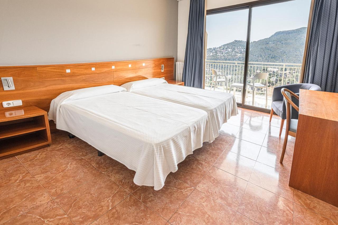 Can Fisa Hotel & Apartments Corbera de Llobregat Exterior photo