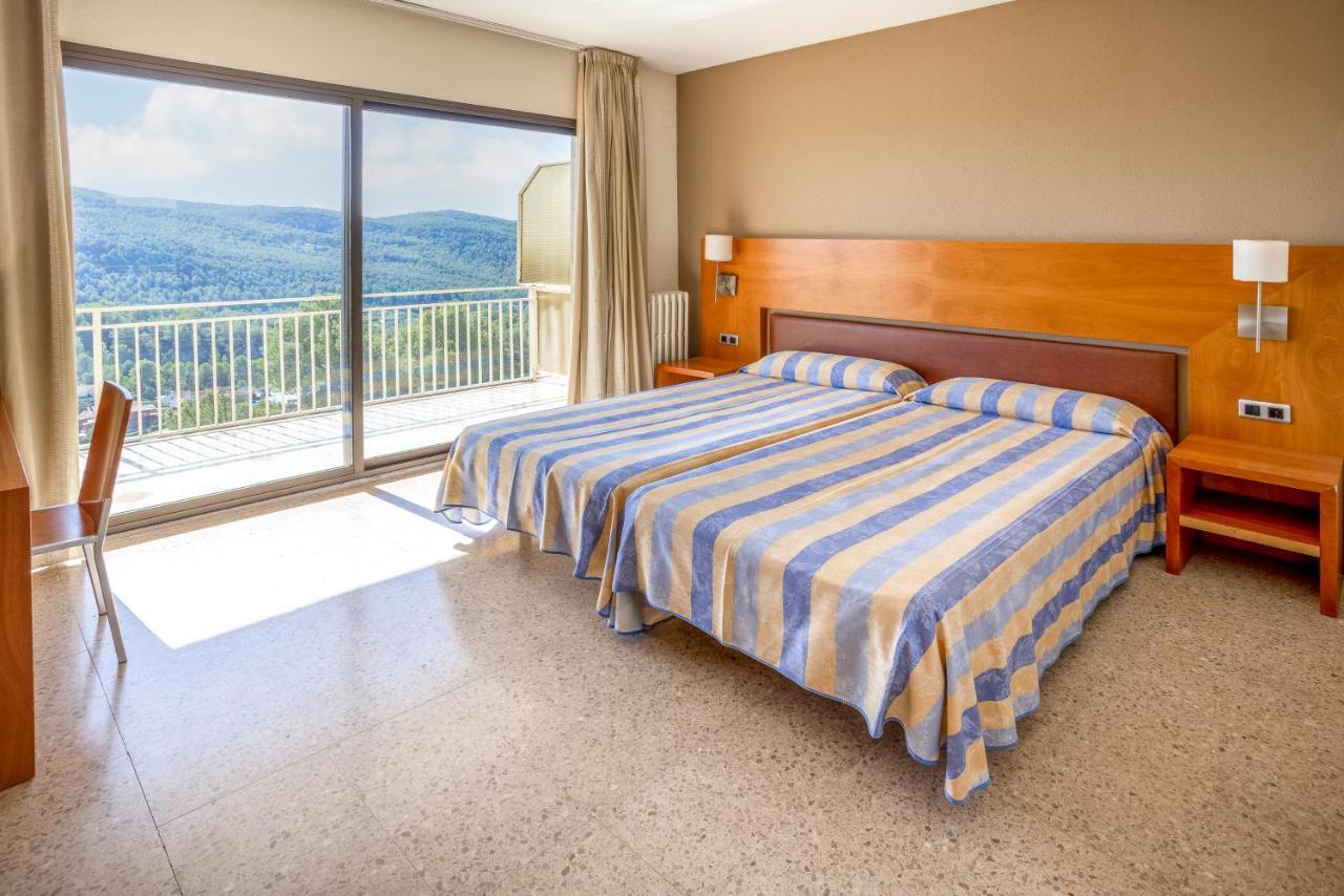 Can Fisa Hotel & Apartments Corbera de Llobregat Exterior photo
