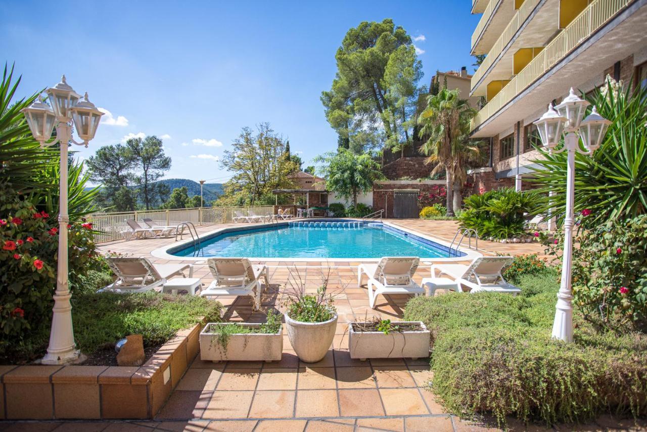 Can Fisa Hotel & Apartments Corbera de Llobregat Exterior photo