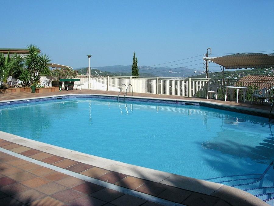 Can Fisa Hotel & Apartments Corbera de Llobregat Exterior photo