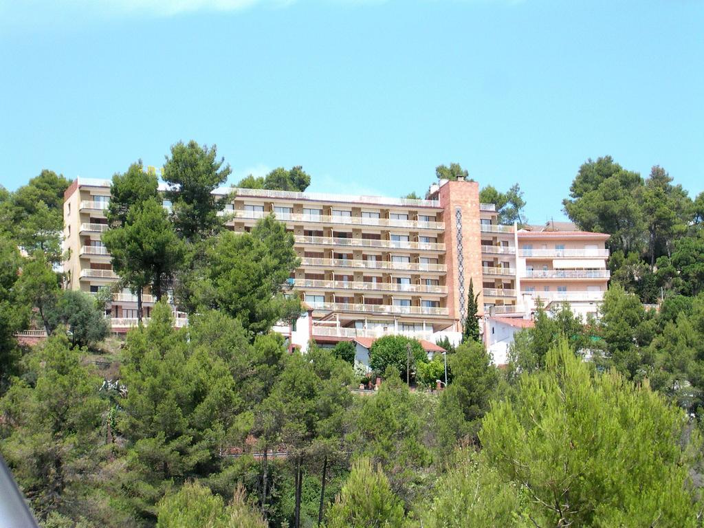Can Fisa Hotel & Apartments Corbera de Llobregat Exterior photo